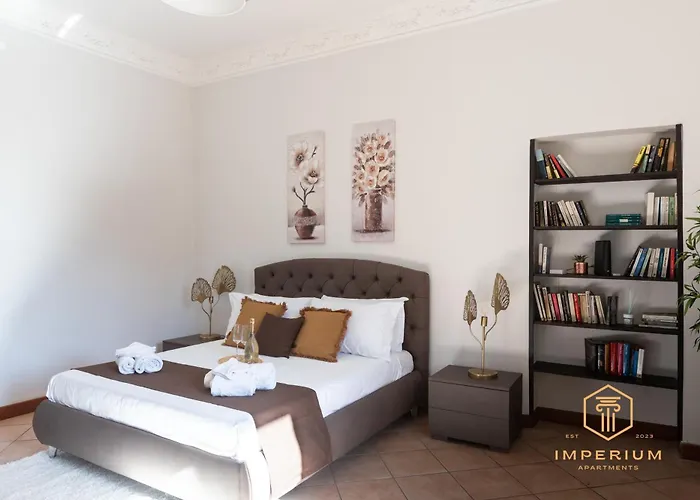 Imperium Luxury Flat - 12pax, 4 Bdrm, 8 Min Metro, Center, A-c Rome