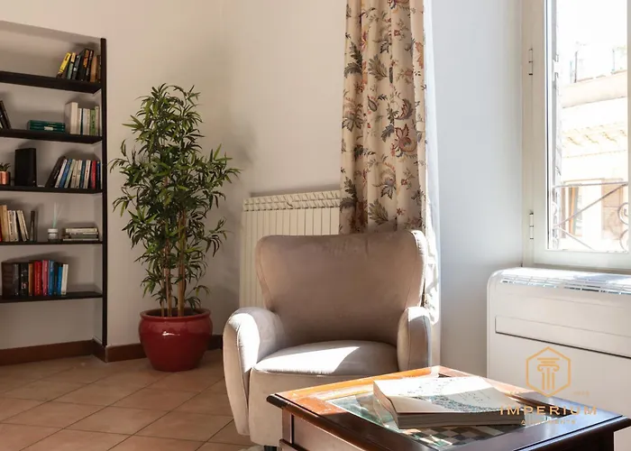Apartamento Imperium Luxury Flat - 12pax, 4 Bdrm, 8 Min Metro, Center, A-c *