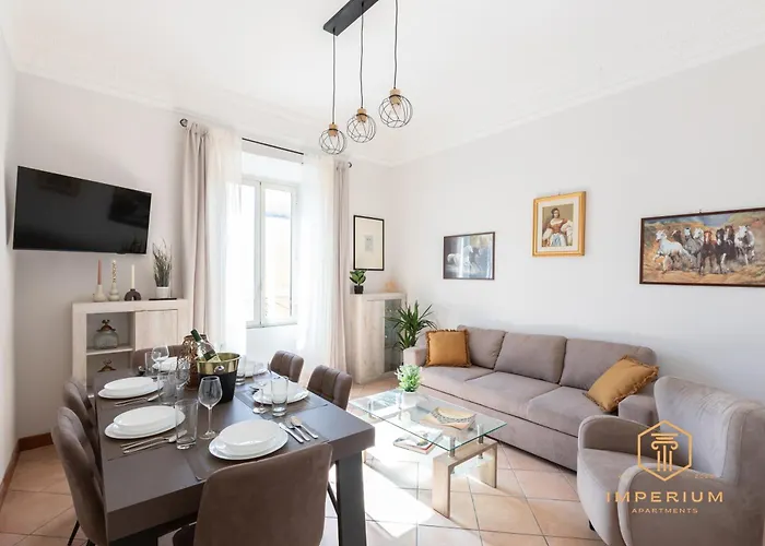 Apartamento Imperium Luxury Flat - 12pax, 4 Bdrm, 8 Min Metro, Center, A-c